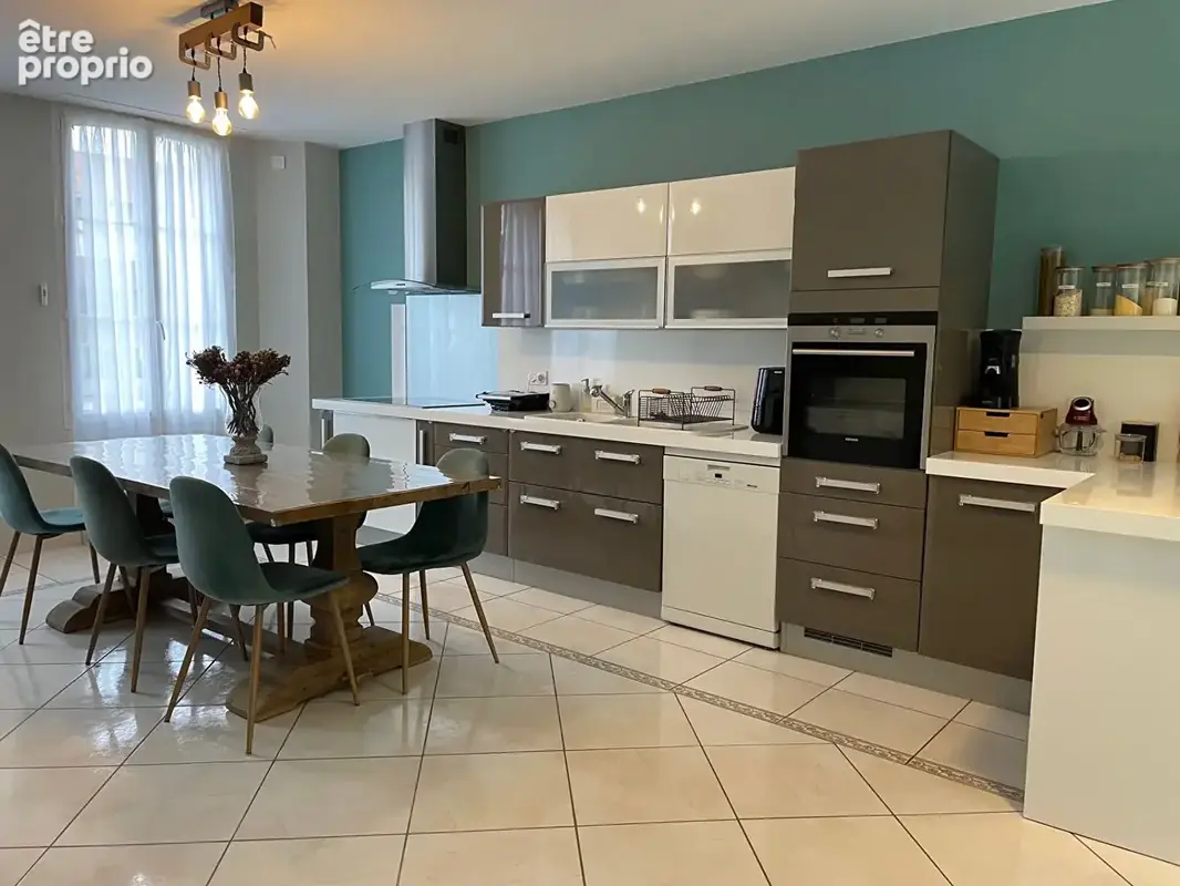 Maison rénovée sur 2373m² de terrain - photo 5