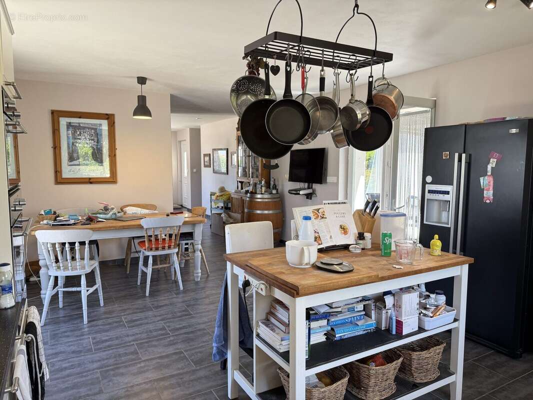 Maison à SAINT-FORT-SUR-GIRONDE