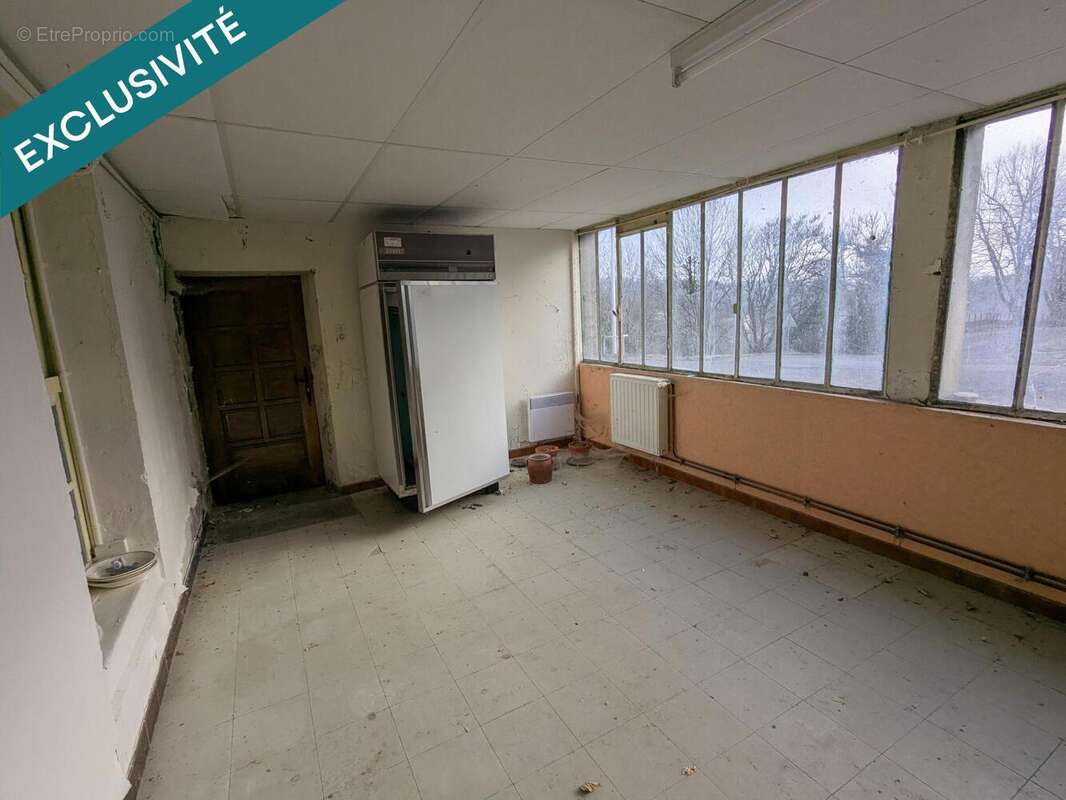 Maison 233 m² à Pern  - photo 2
