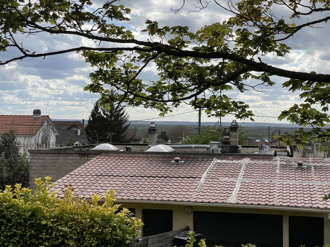 Autre à CORMEILLES-EN-PARISIS