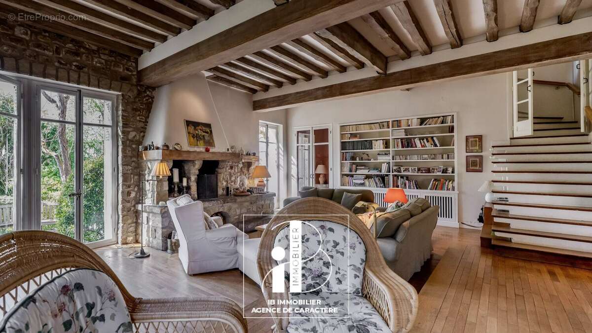 Maison à BOURRON-MARLOTTE