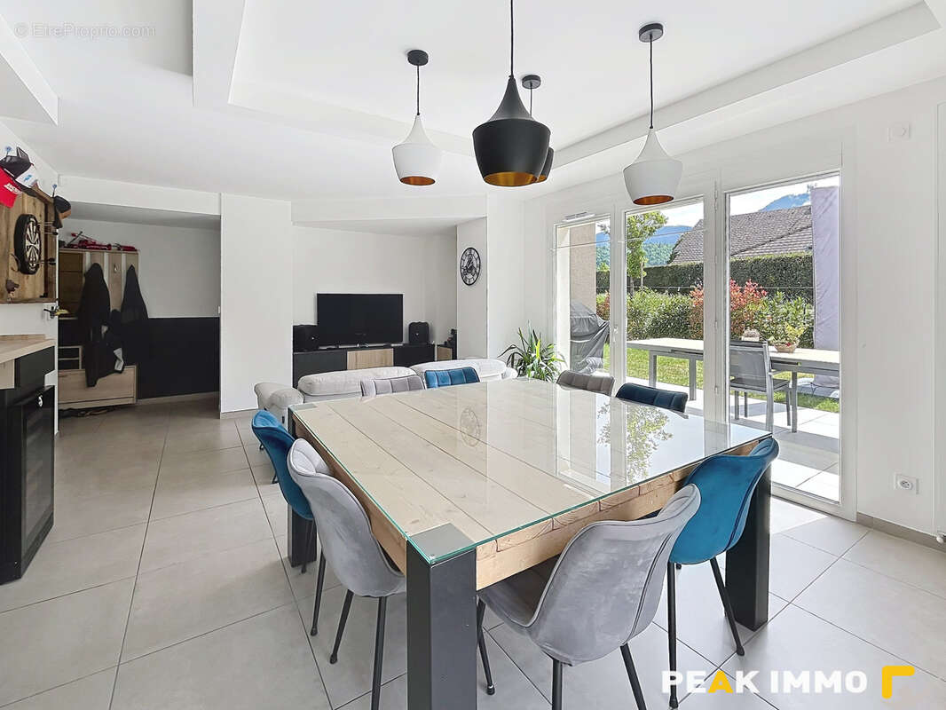 Appartement à DOUSSARD