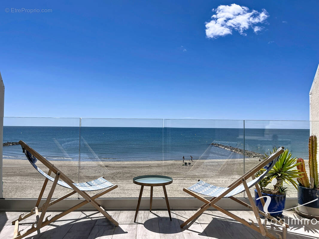 Appartement à MAUGUIO