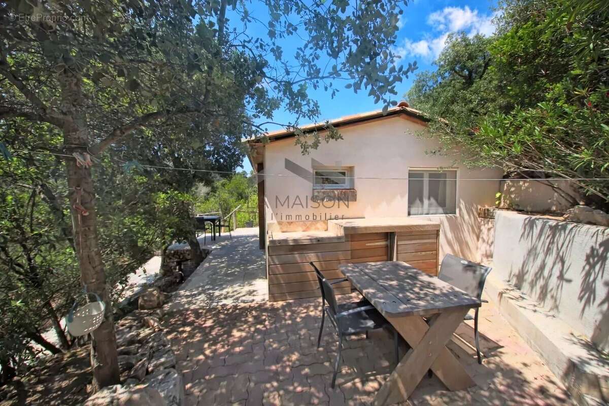 Maison à FIGARI