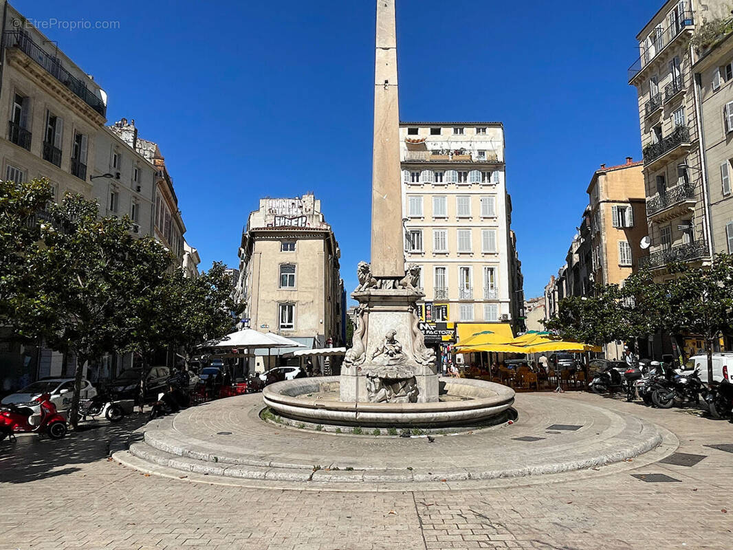 Appartement à MARSEILLE-1E