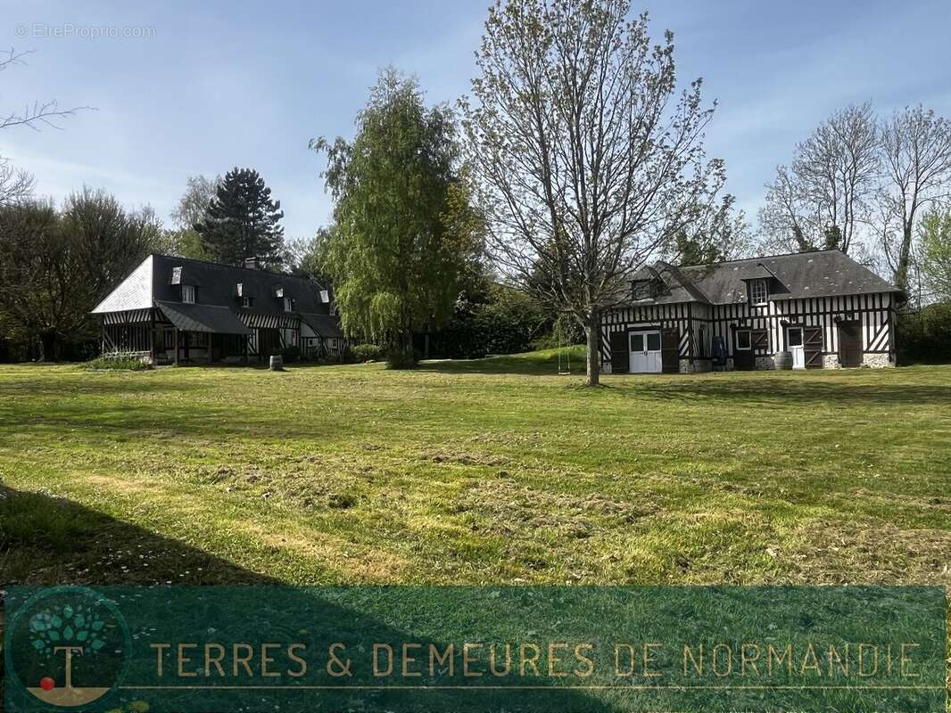 Maison à PONT-L'EVEQUE