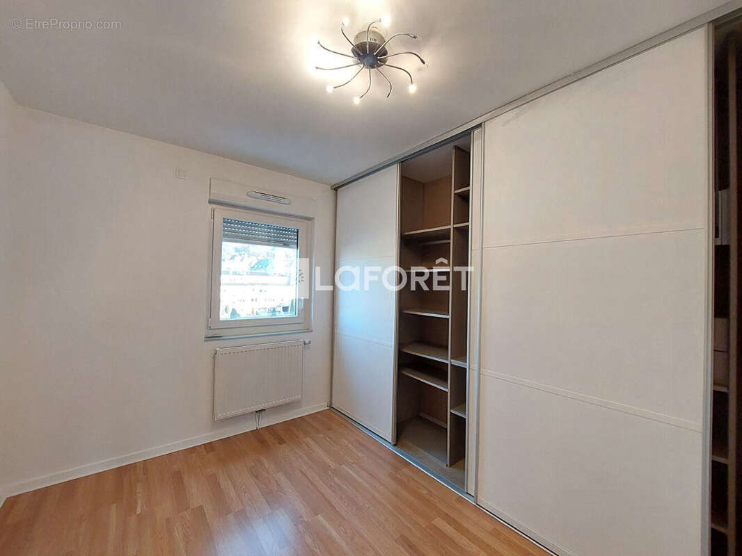 Appartement à AUDUN-LE-TICHE