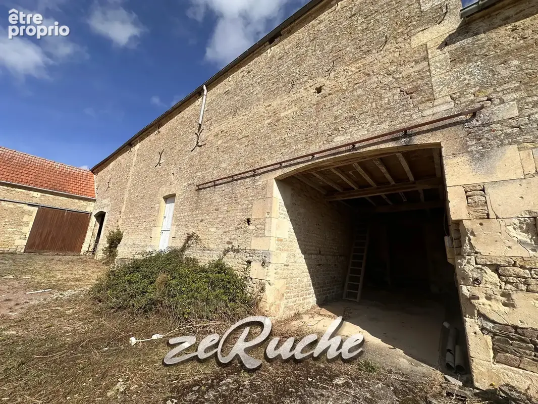 LOT 3 - Maison de caractère à rénover à Grainville-sur-Odon - photo 2