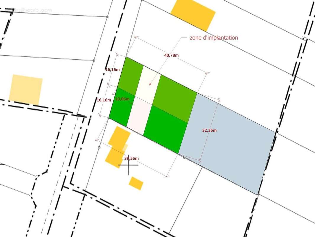 Terrain à MEREVILLE