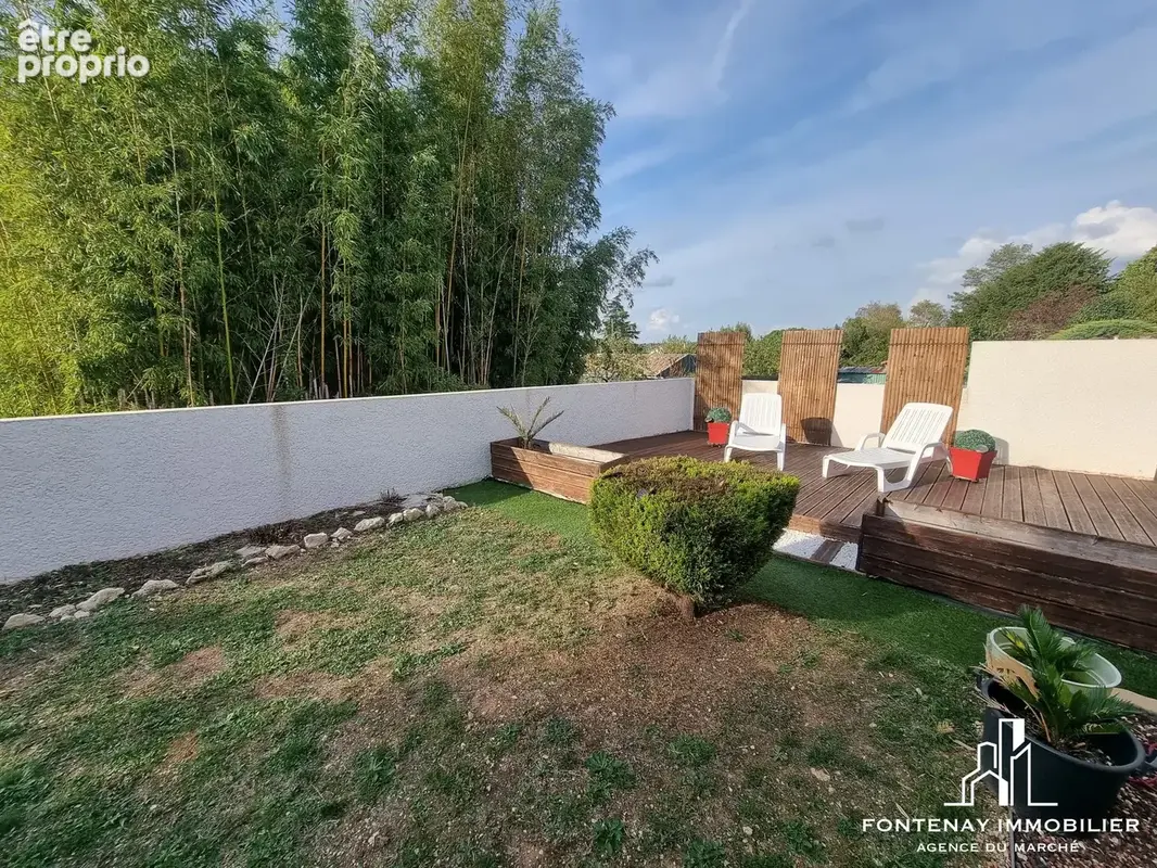 Maison 6 pièces 111 m² à vendre à Fontenay-Le-Comte (85200) - photo 8