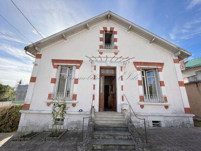 Maison à RIBERAC