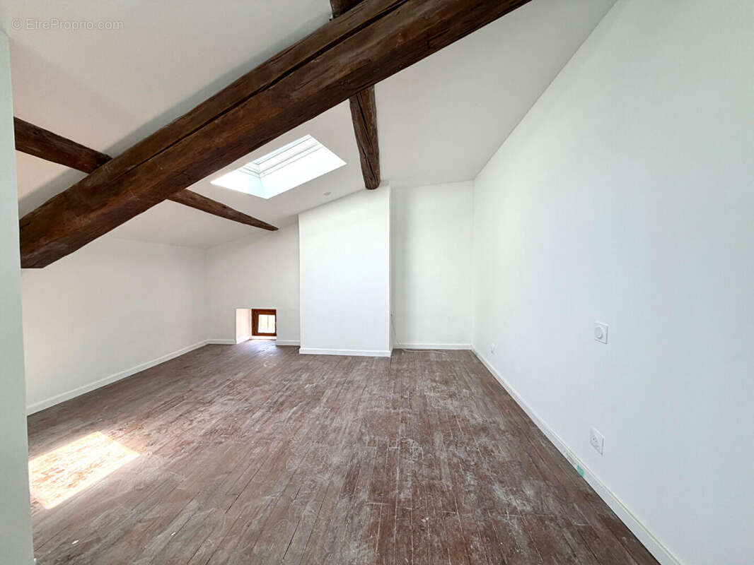 Maison à NIMES