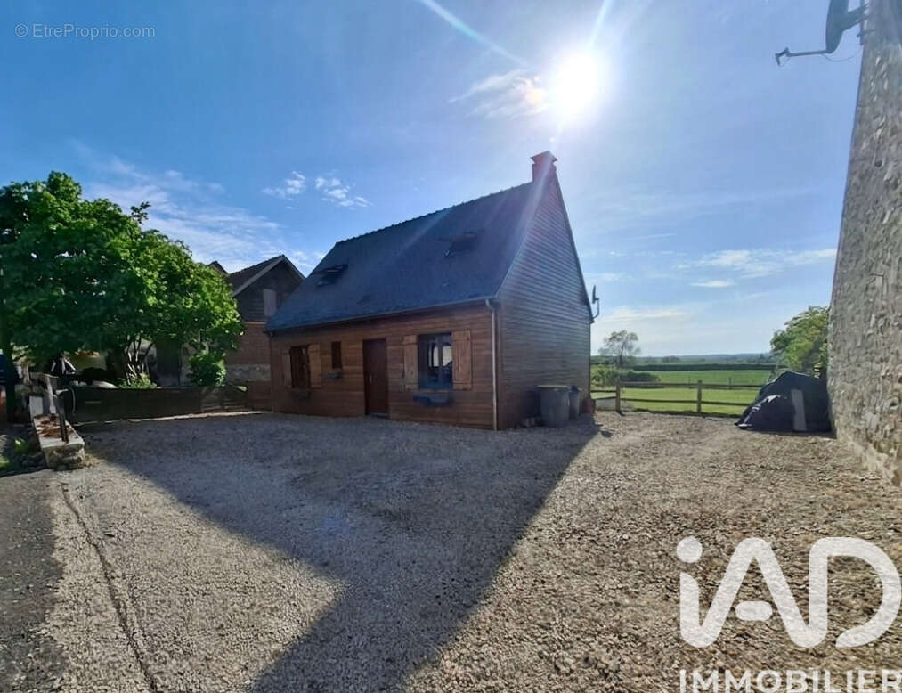 Photo 3 - Maison à VILLERS-COTTERETS