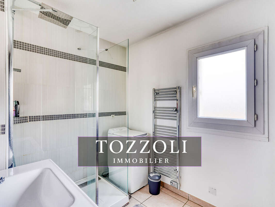 Appartement à VILLEFONTAINE