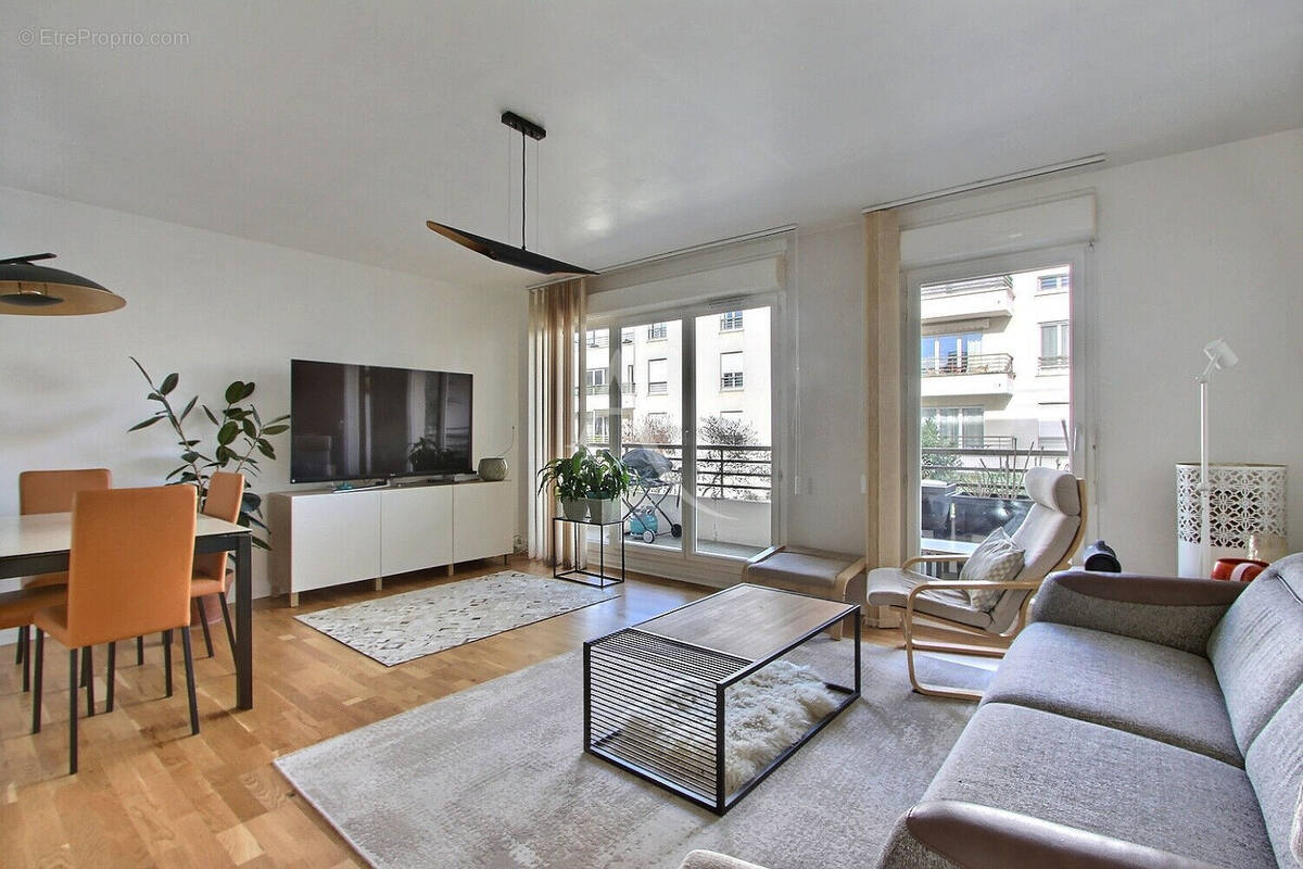 Appartement à ASNIERES-SUR-SEINE