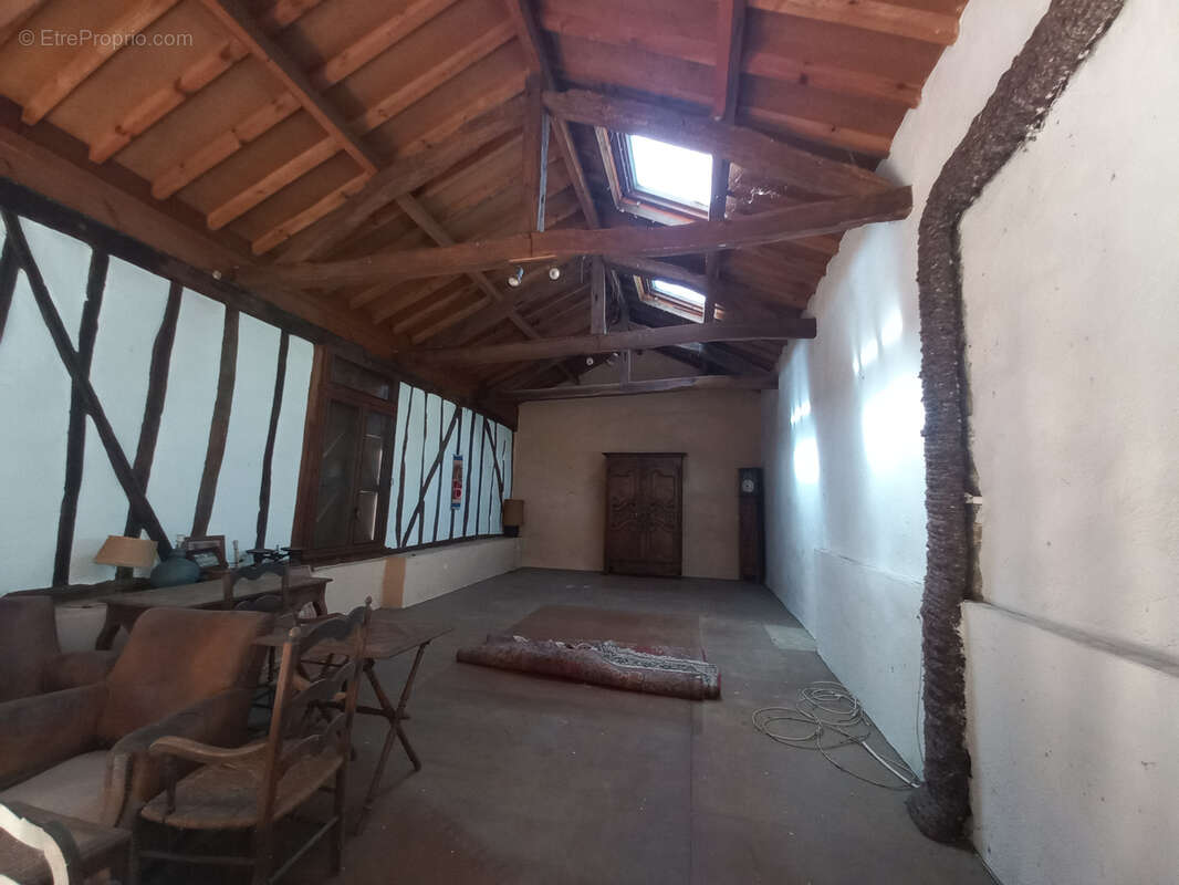 Maison à TRIE-SUR-BAISE