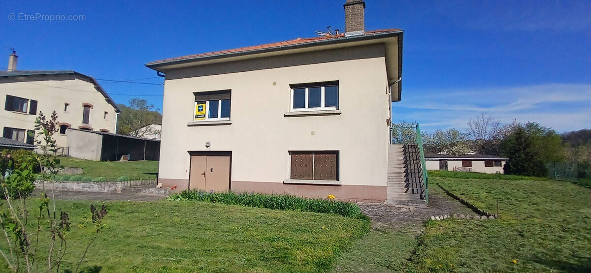 Maison à BOUXIERES-AUX-CHENES