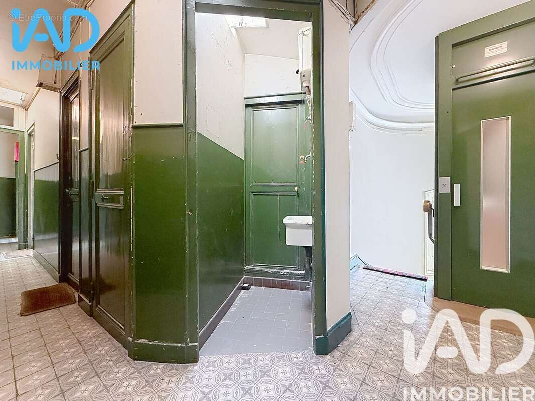 Photo 9 - Appartement à PARIS-10E