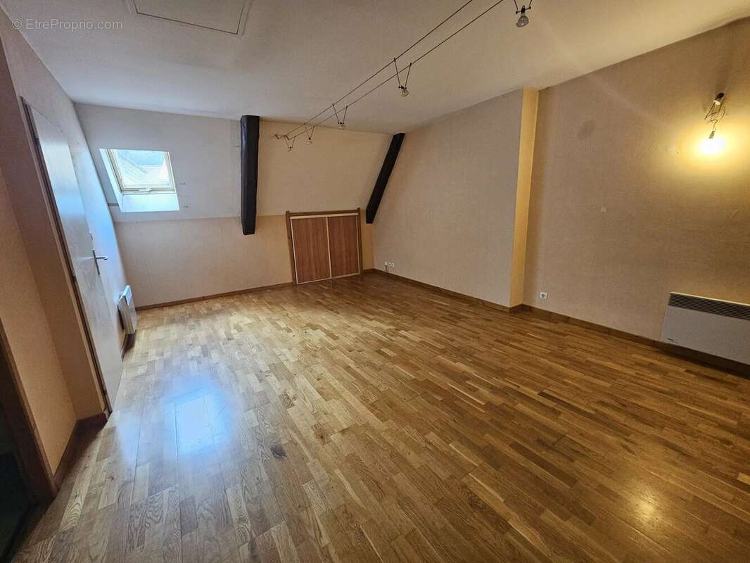 Maison à MONESTIER-DE-CLERMONT