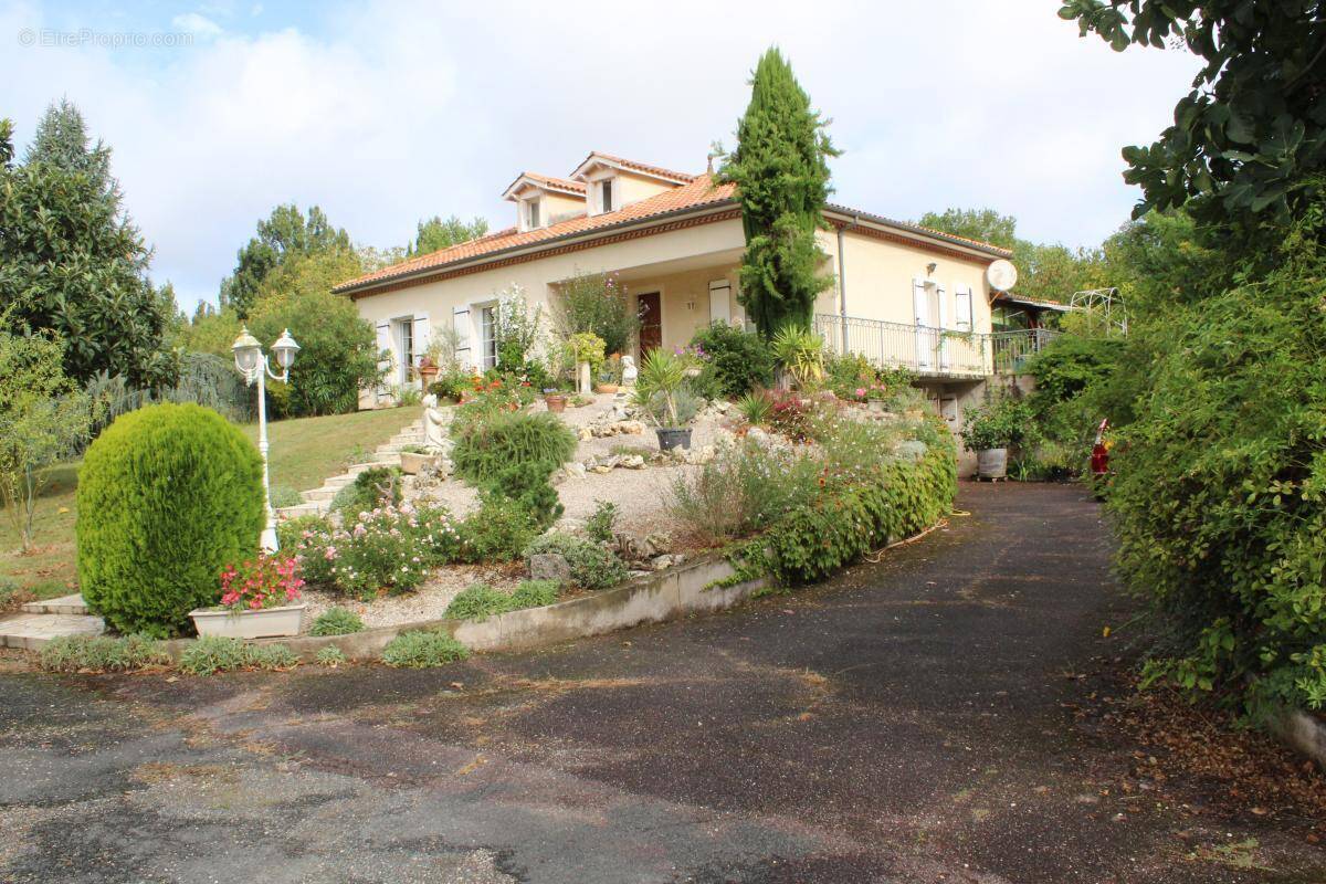 Maison à VILLENEUVE-SUR-LOT