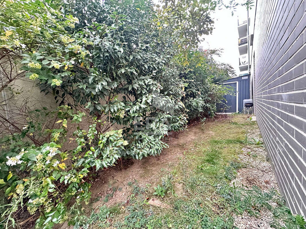 Appartement à SARTROUVILLE