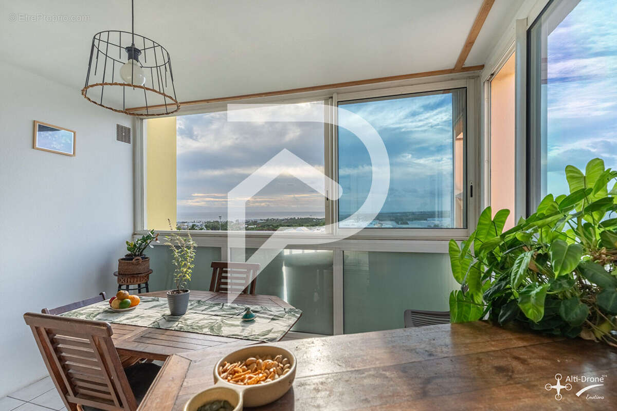 Appartement à SAINT-PIERRE