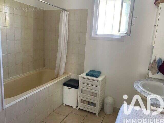 Photo 9 - Maison à MEYNES