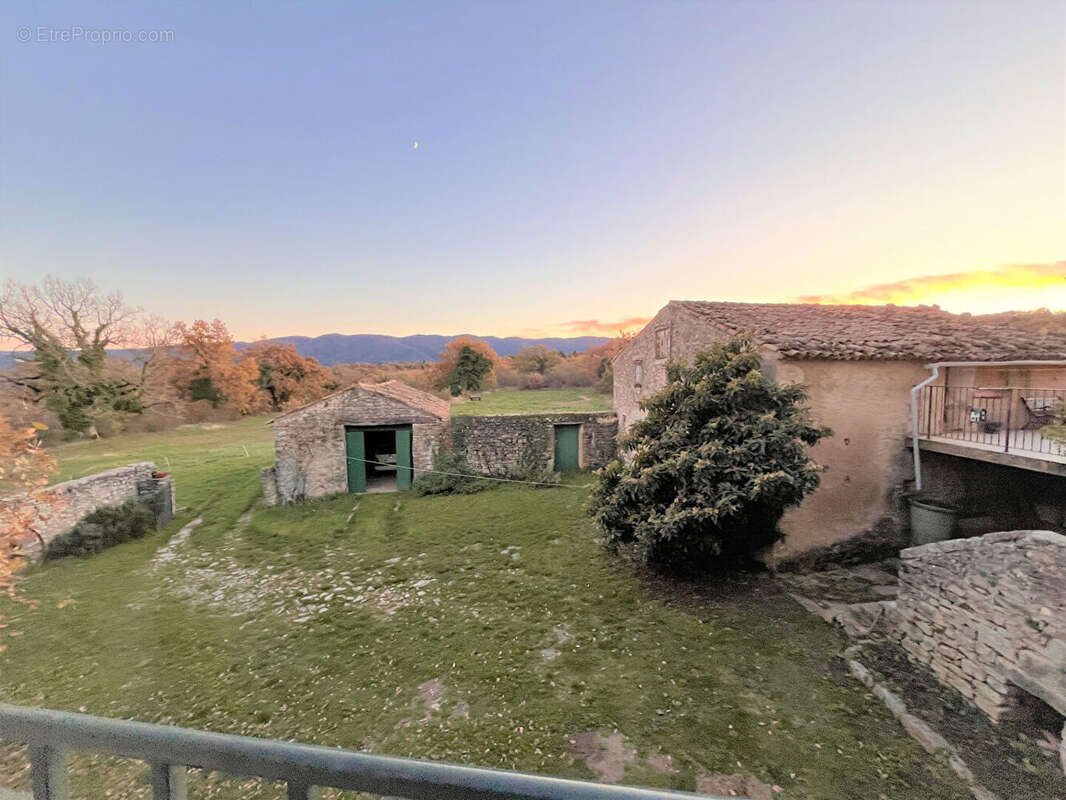 Photo 2 - Maison à SAINT-MARTIN-DE-CASTILLON