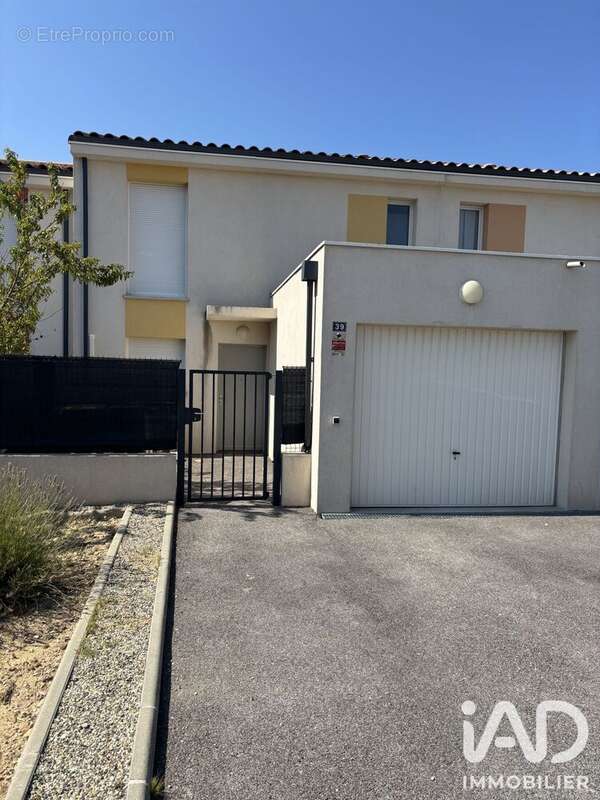 Maison 91 m² à Le Castellet  - photo 4