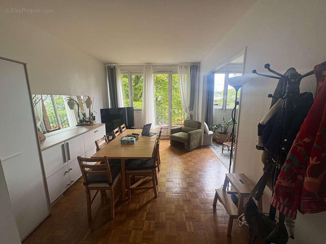 Appartement à SEVRES