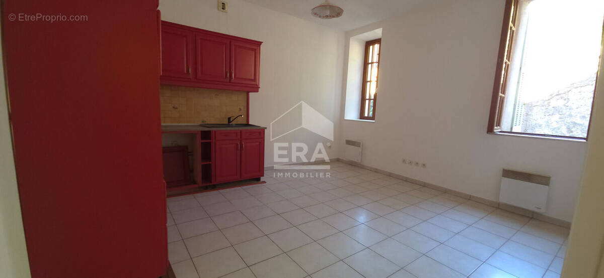 Appartement à LORGUES