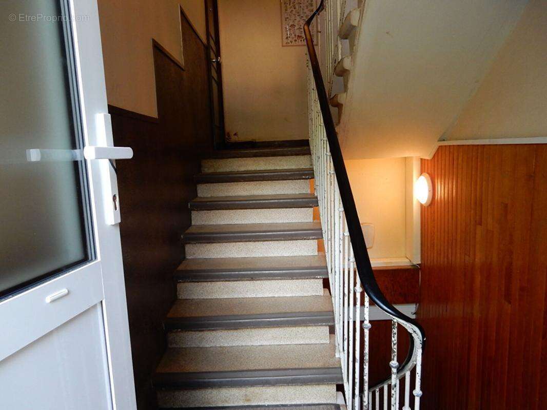 Appartement à LE CHAMBON-SUR-LIGNON
