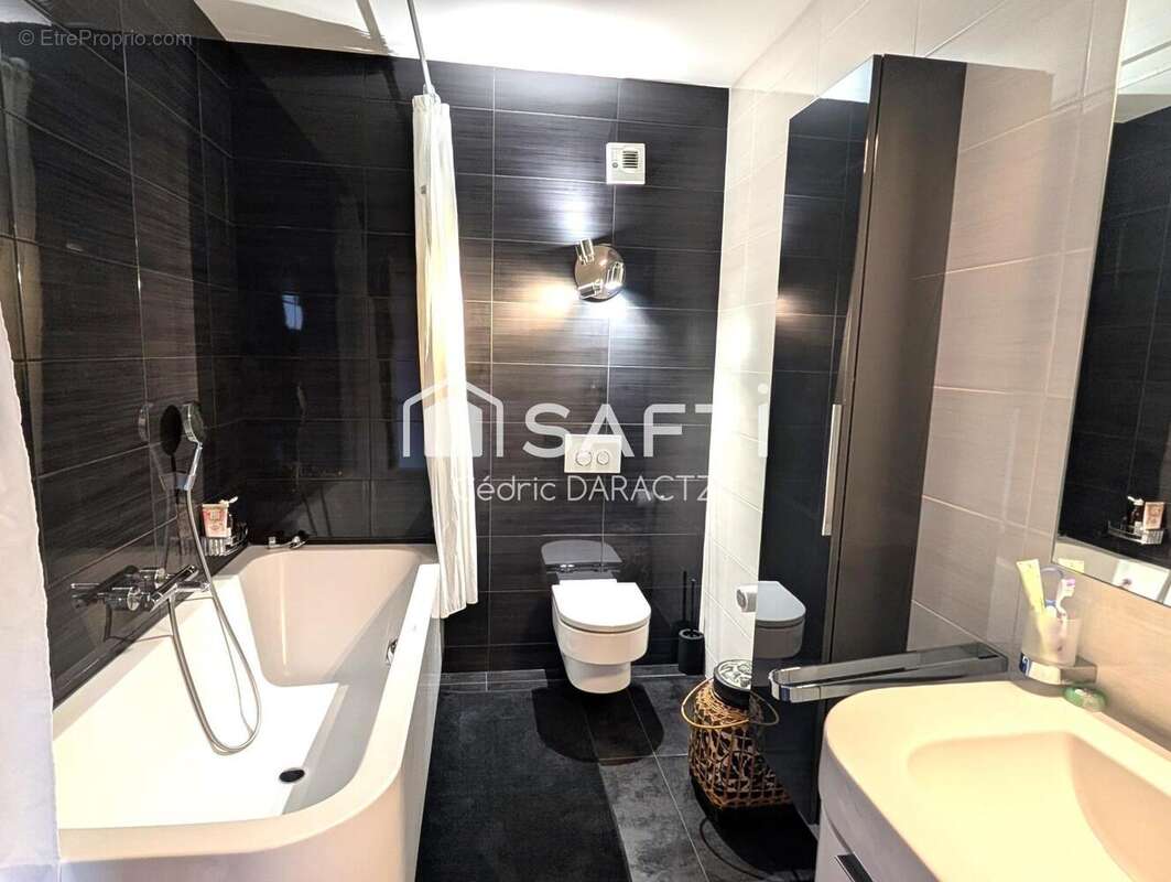 Photo 9 - Appartement à SAINT-GENIS-POUILLY