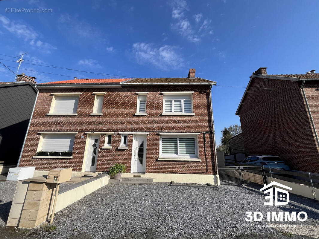 Maison à AULNOYE-AYMERIES