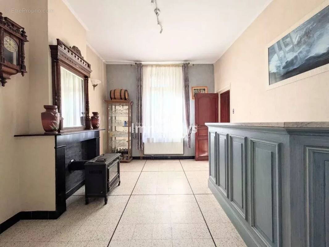 Maison à SIN-LE-NOBLE