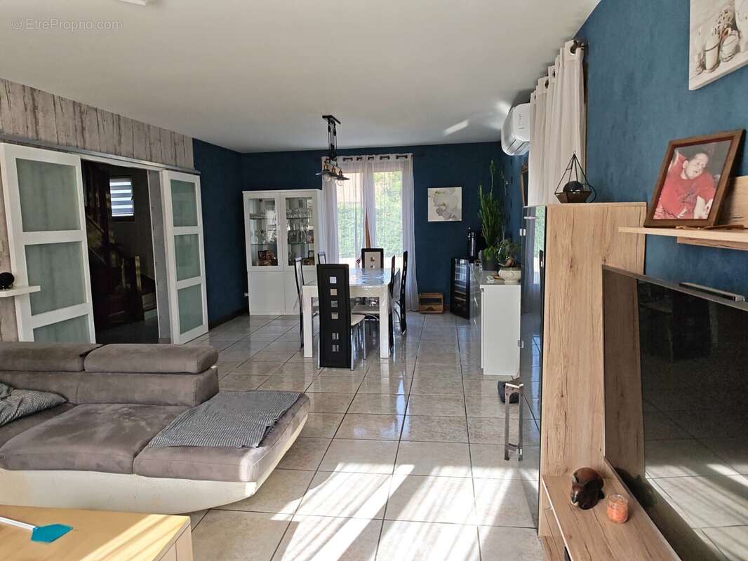Maison 160 m² à Epervans  - photo 2