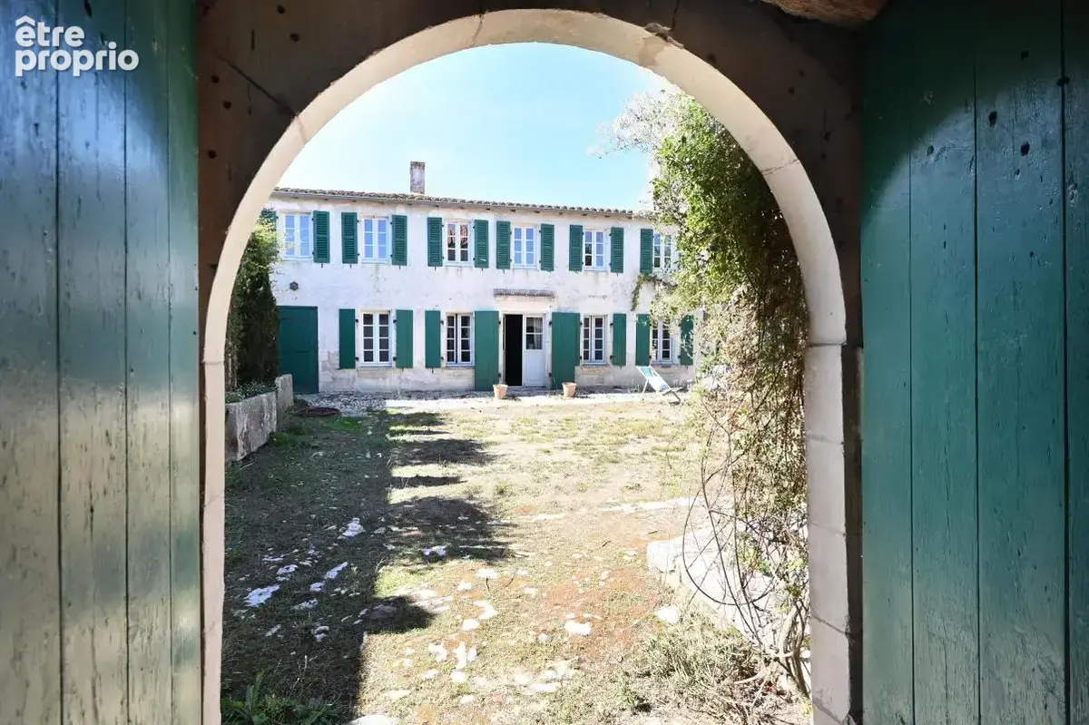 Maison à LA FLOTTE