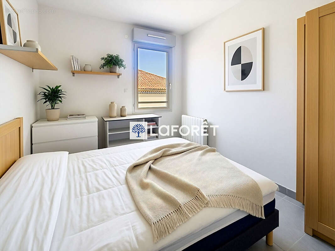 Appartement à SAINT-CHAMAS