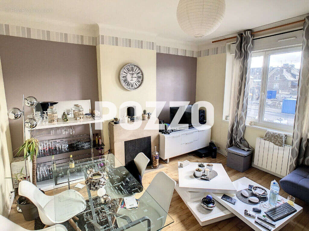 Appartement à SAINT-HILAIRE-DU-HARCOUET