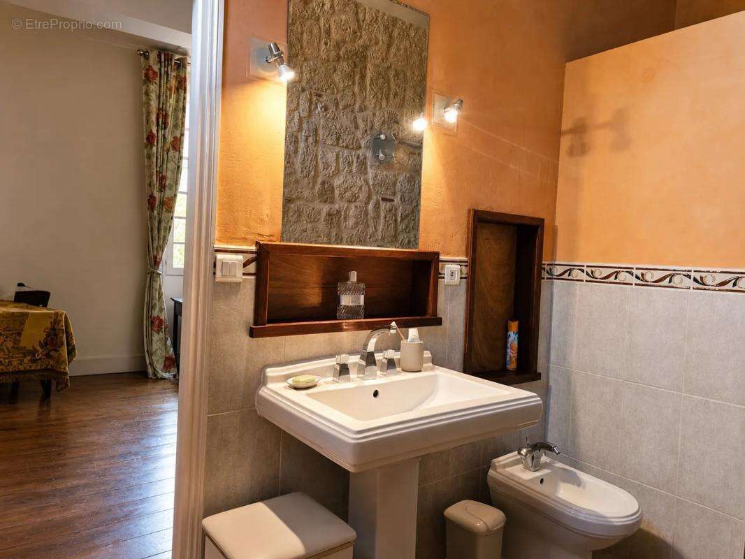 Propriété de 12 pièces de 820 m² à Samazan - photo 14