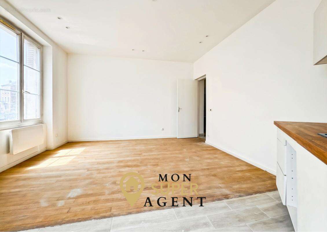 Appartement à MELUN