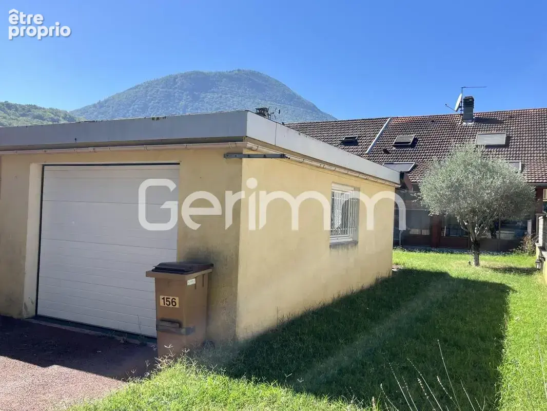Vente - Maison - 4 pièces + cuisine - 100 m² - 319 000 € - - photo 17