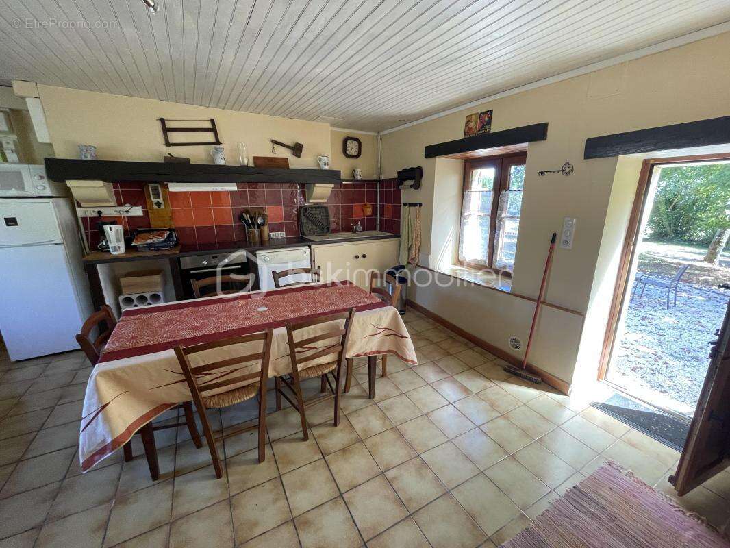 Maison à LALINDE