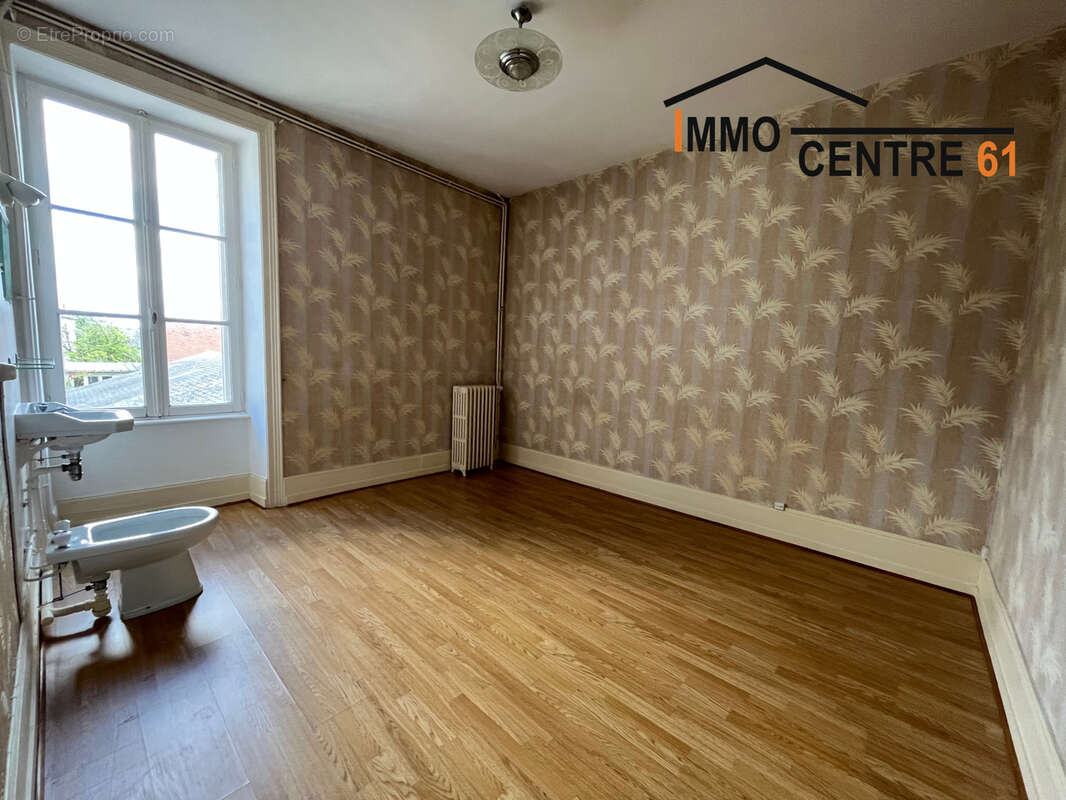 Maison à LA FERTE-MACE