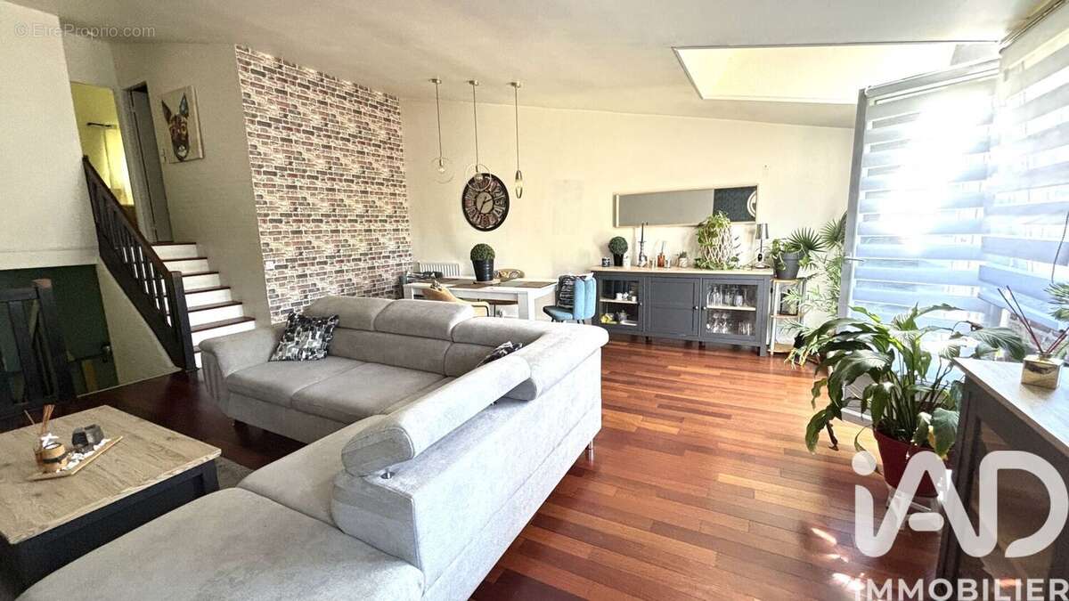 Photo 8 - Appartement à LES ULIS