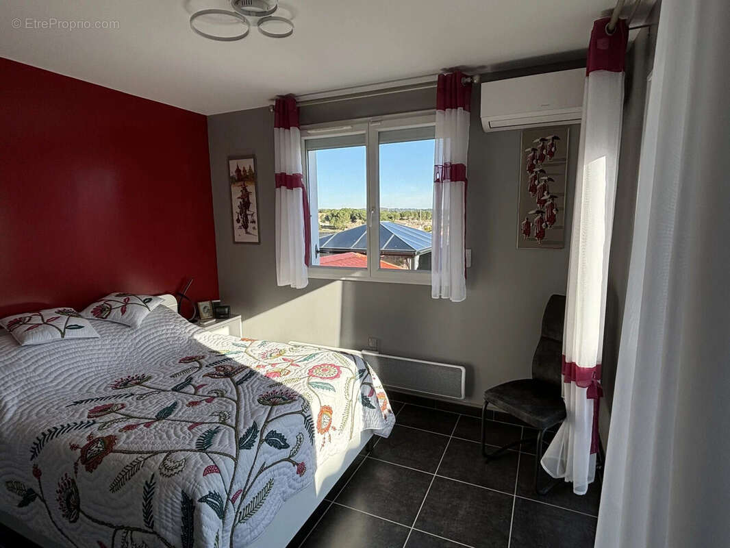 Maison à COURNONSEC