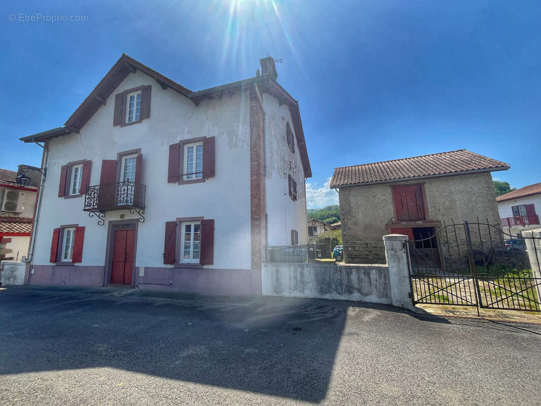Maison à SAINT-JEAN-PIED-DE-PORT