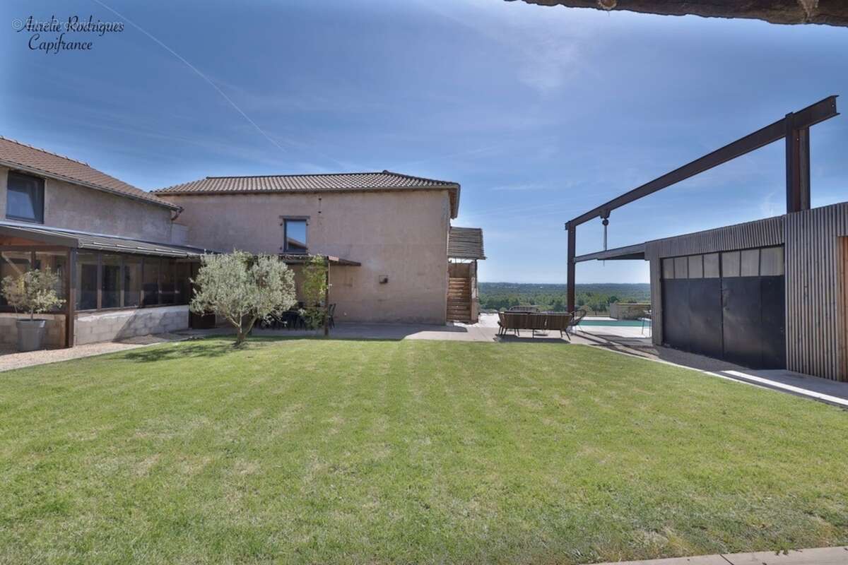 Maison à vendre 7 pièces SAINT MARTIN BELLE ROCHE (71) - photo 20