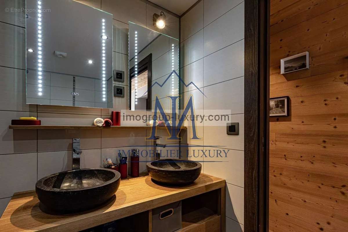 Appartement à ARACHES-LA-FRASSE