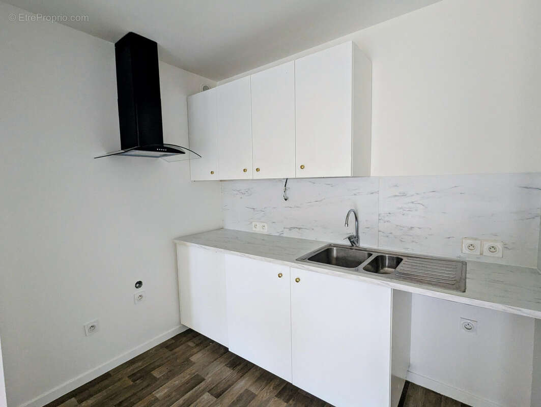 Appartement à VAUREAL